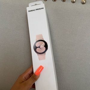 Samsung Galaxy Watch 4